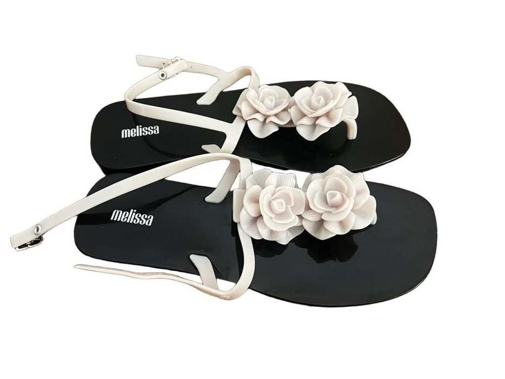 Melissa Harmonic Springtime Flower Sandals, Black/White